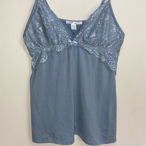 Women’s sleep shirt